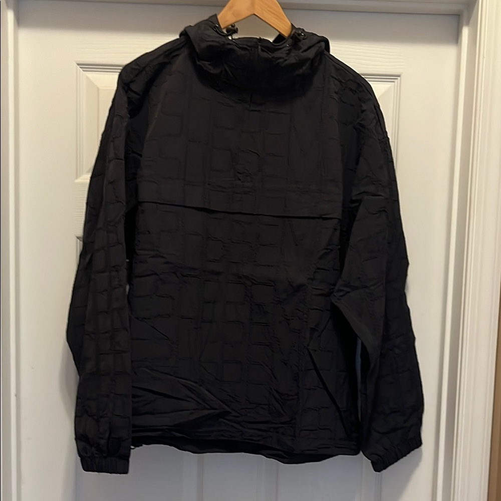 NWT Supreme Men's Black Hooded 1/2 zip Jacket